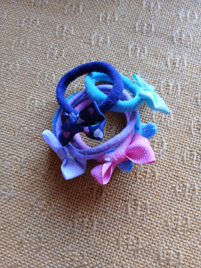 gumičky s mašličkou