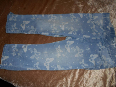 Kalhoty s motýlky  zn. HM capri