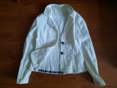 letní bílé sako velikost S