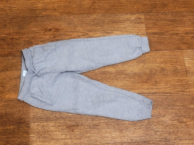 Tepláky 3, velikost 110/116