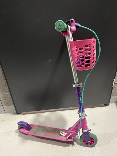 Dětská skládací koloběžka