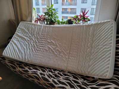 Pěnová matrace 90 x 200 cm