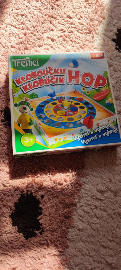 Hra Klobouček Hop!
