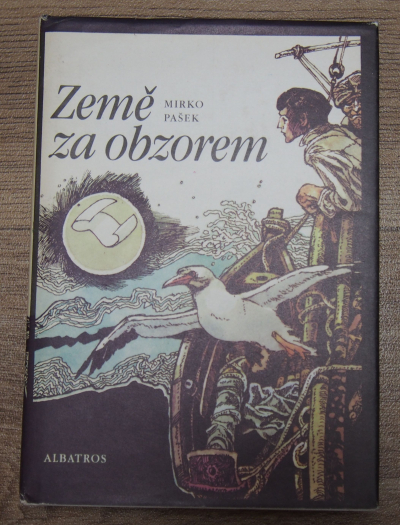 kniha Země za obzorem