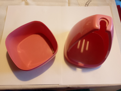 Stojánek na WC štětku