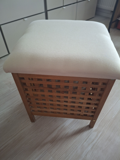 Koš na prádlo/taburet