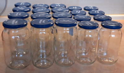 Sklenice s víkem na zavařování