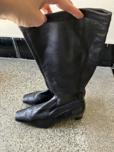 Kožené elastické kozačky Caprice vel 7 nové