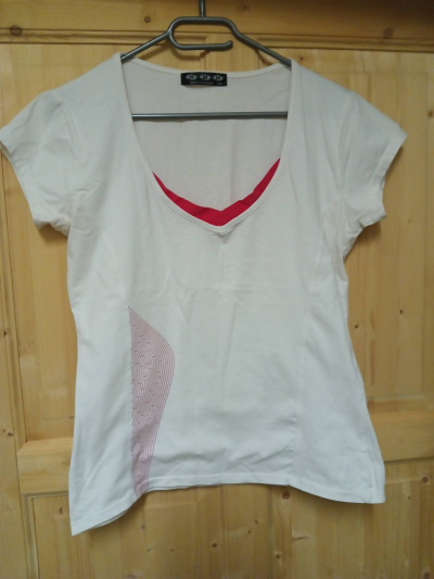 Dámské tričko velikost L