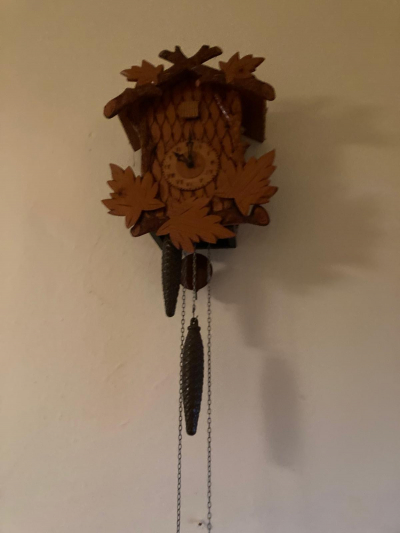 Hodiny kukackove starožitné