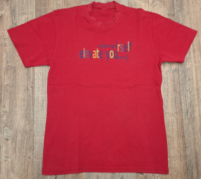 Červené triko