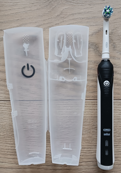 Elektrický zubní kartáček