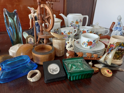 HRNÍČKY, SOŠKY A JINÉ DROBNOSTI