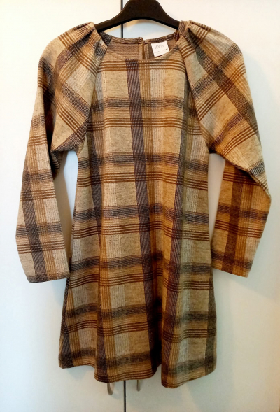 Dívčí šaty, vel. 140