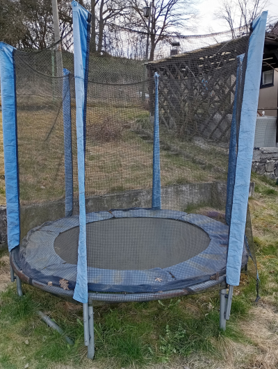 Trampolína pro dítě