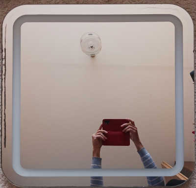 Zrcadlo s osvětlením - POŠKOZENÉ