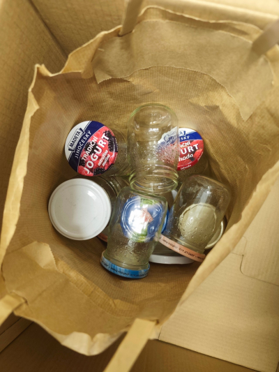 daruji 10 ks jogurtových sklenic