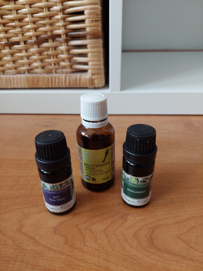 100% přírodní esencialní oleje 3ks