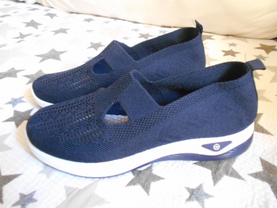 Boty modré, nové vel. 39