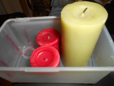 3 svíčky bez krabičky