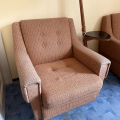 Pohodlná retro křesla