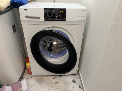 Pračka boční plnění 60x40 cm