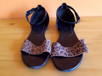 SANDÁLE  NESSI velikost 40