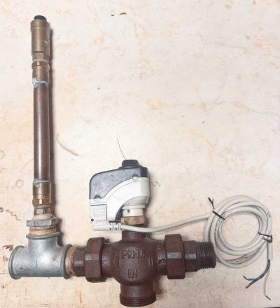 3-cestný ventil s odvzdušňovačem