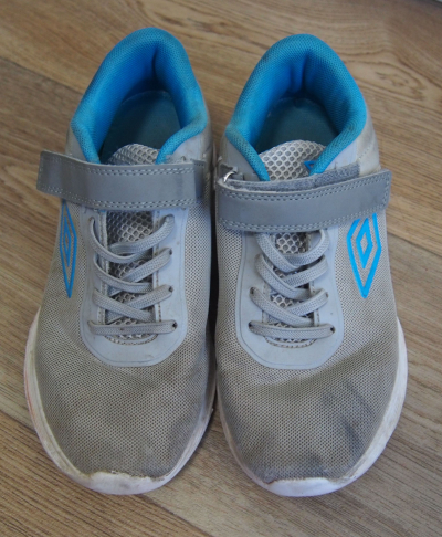 botasky Umbro vel.33,5