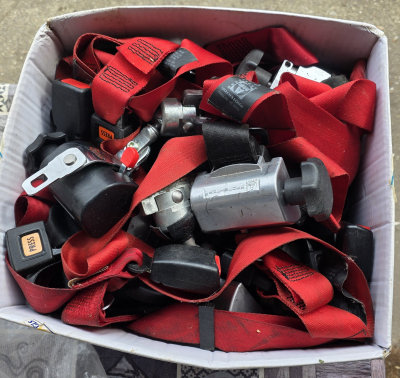 Bezpečnostní pásy do FORD TRANSIT (do leteckých lišt)