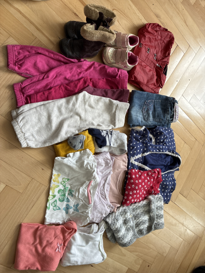 Holčičí oblečení