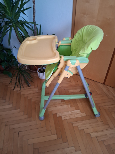 Dětská jídelní židle