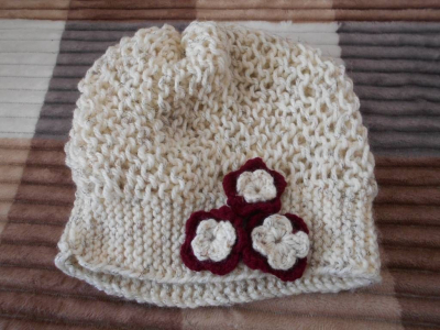 Čepice světlá dámská-