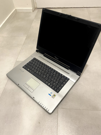 Notebook Fujitsu AMILO l1310G
