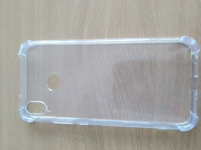 zadní kryt na mobil průhledný