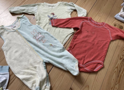 Dětské body a dupačky 74