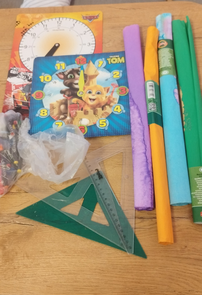 Věci škola či tvoření