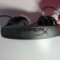 Sluchátka HyperX s přestříhlým kabelem