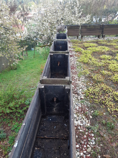 Dřevěné truhlíky