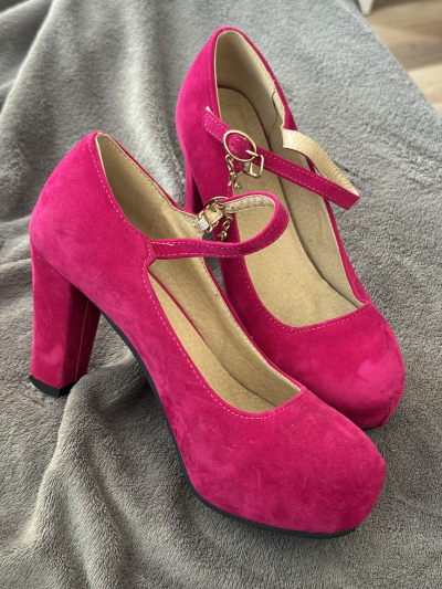 Boty růžové na podpatku 38