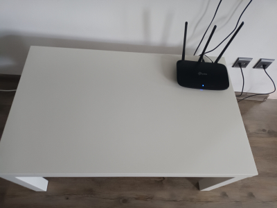 Konferenčí stolek Ikea