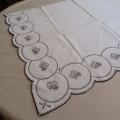 Vyšívaný ubrus