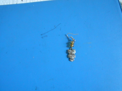 Jedna náušnice se sovičkou