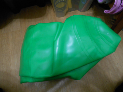 Rehabilitační míč zelený výška 75 cm