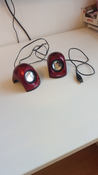 malé reproduktory s usb kabelem