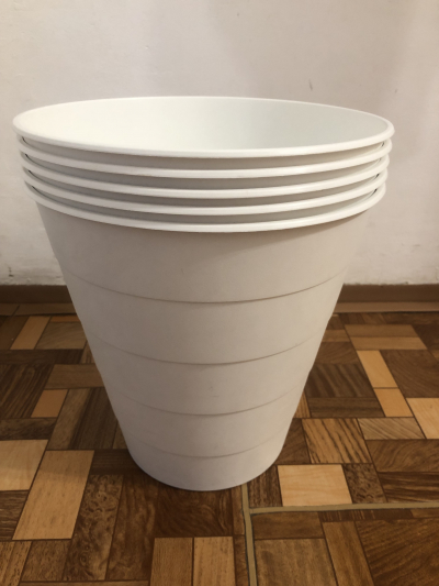 Plastové květináče 5ks