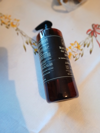 černá nádoba prázdná