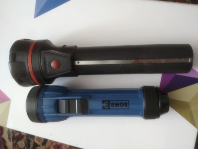 Starší baterky (ne LED) 2 ks