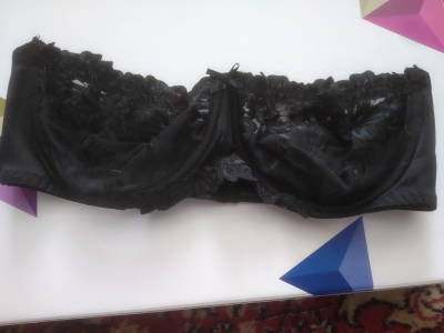 Podprsenka bez ramínek 75B