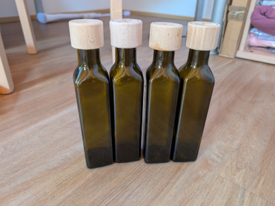 Lahvičky / sklenice 4 ks po 250 ml